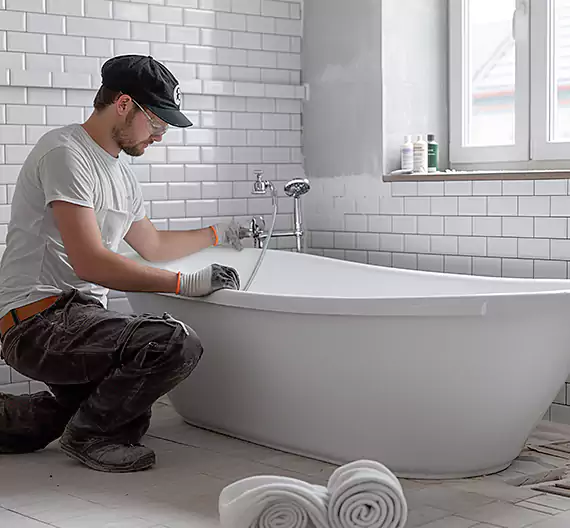 Why Choose Delta Custom Bathrooms for Quality Bathtub Remodeling Services in Monroe, LA?